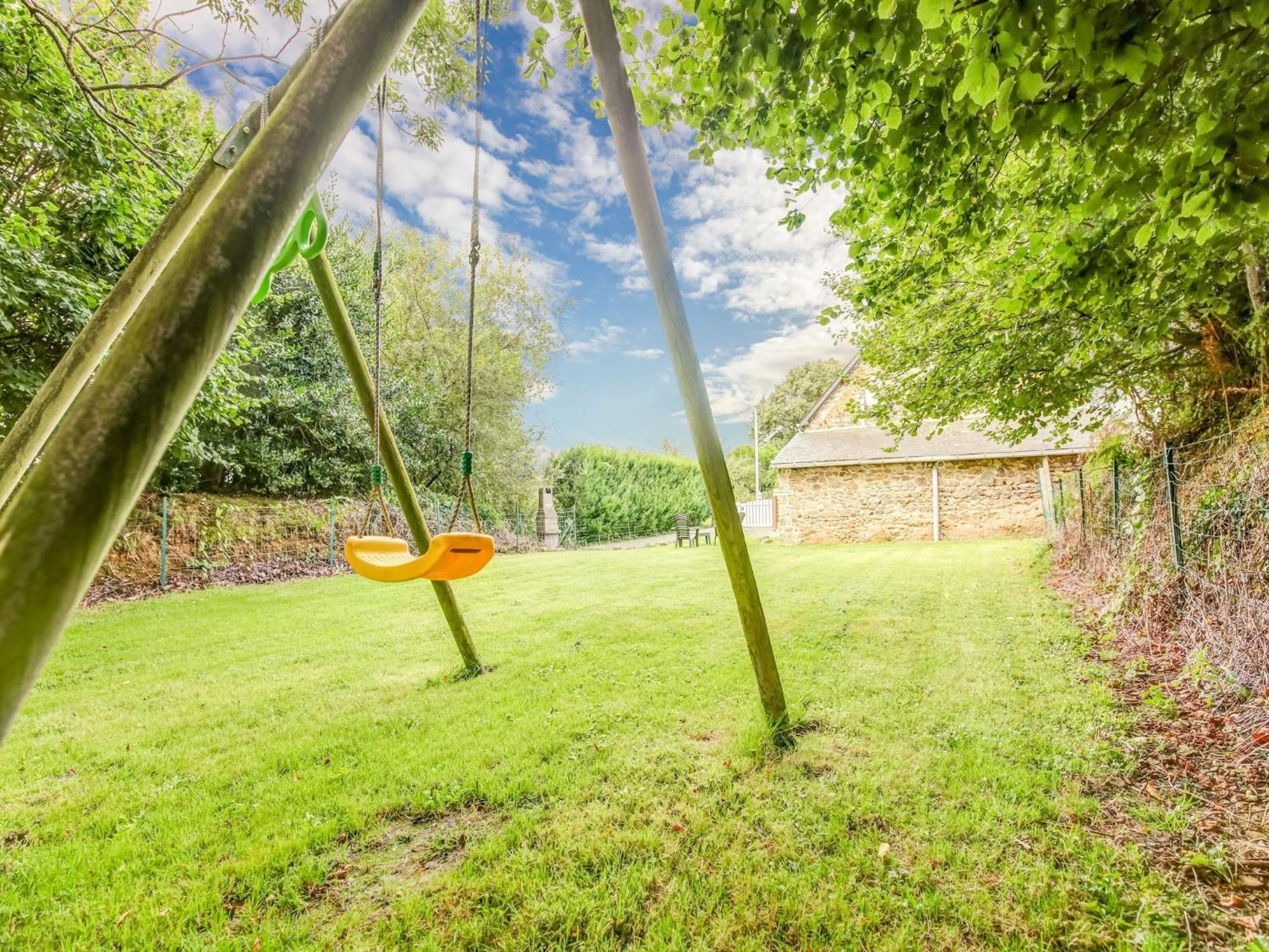 Holiday Home With Garden In Brainville Luaran gambar